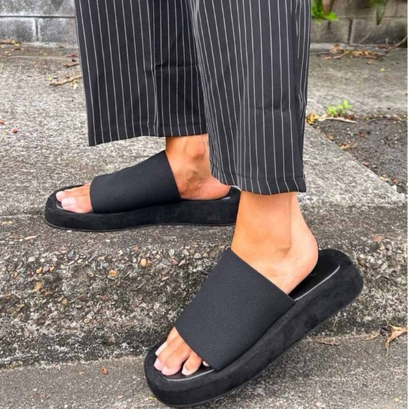 Tony Bianco Isabel Black Magic Slide Sandal Slip On Open Toe Platform Minimal 10 - Picture 1 of 13